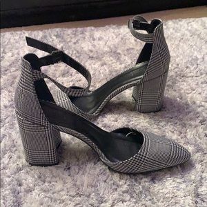 Houndstooth Block Heels